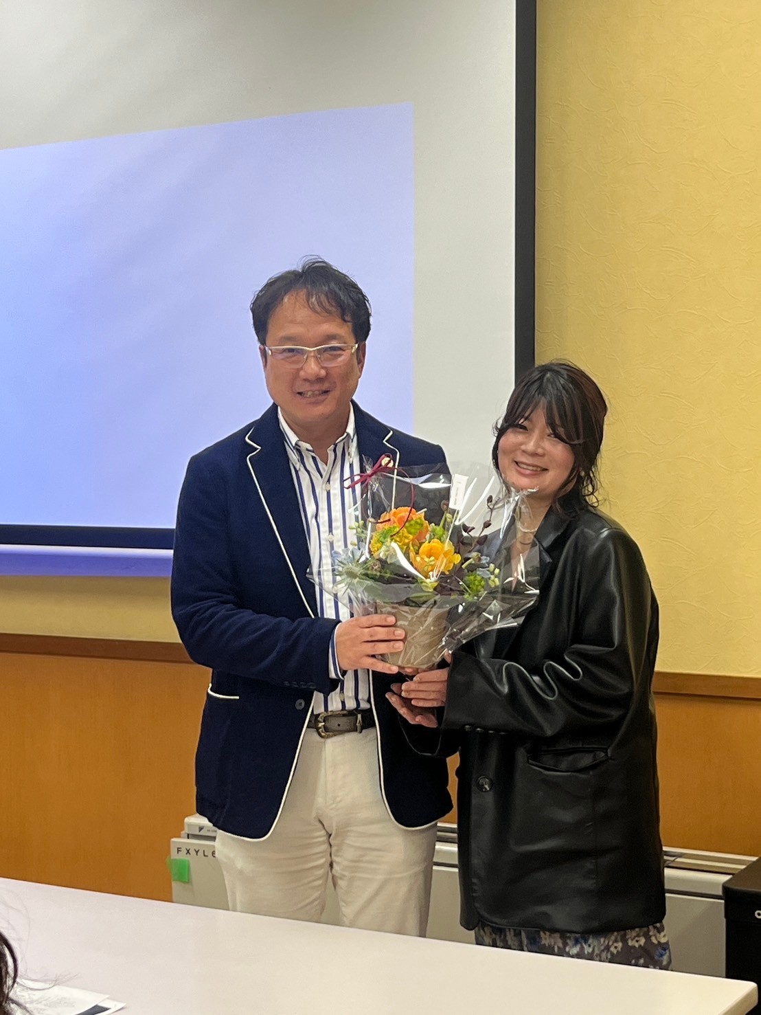 NKP定例会_2025.3.7_懇親会_NKP木下代表のお誕生日をお祝い